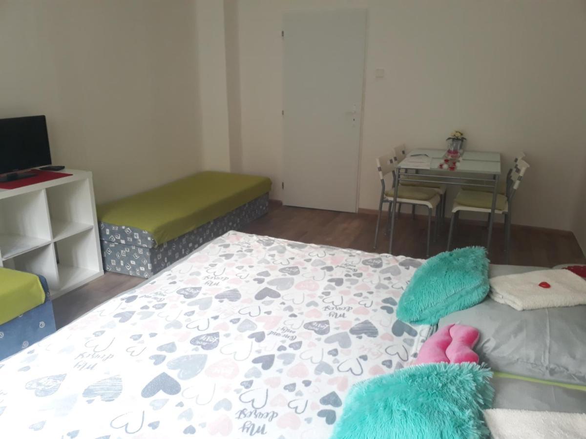 Apartmány Karlštejn Exterior foto
